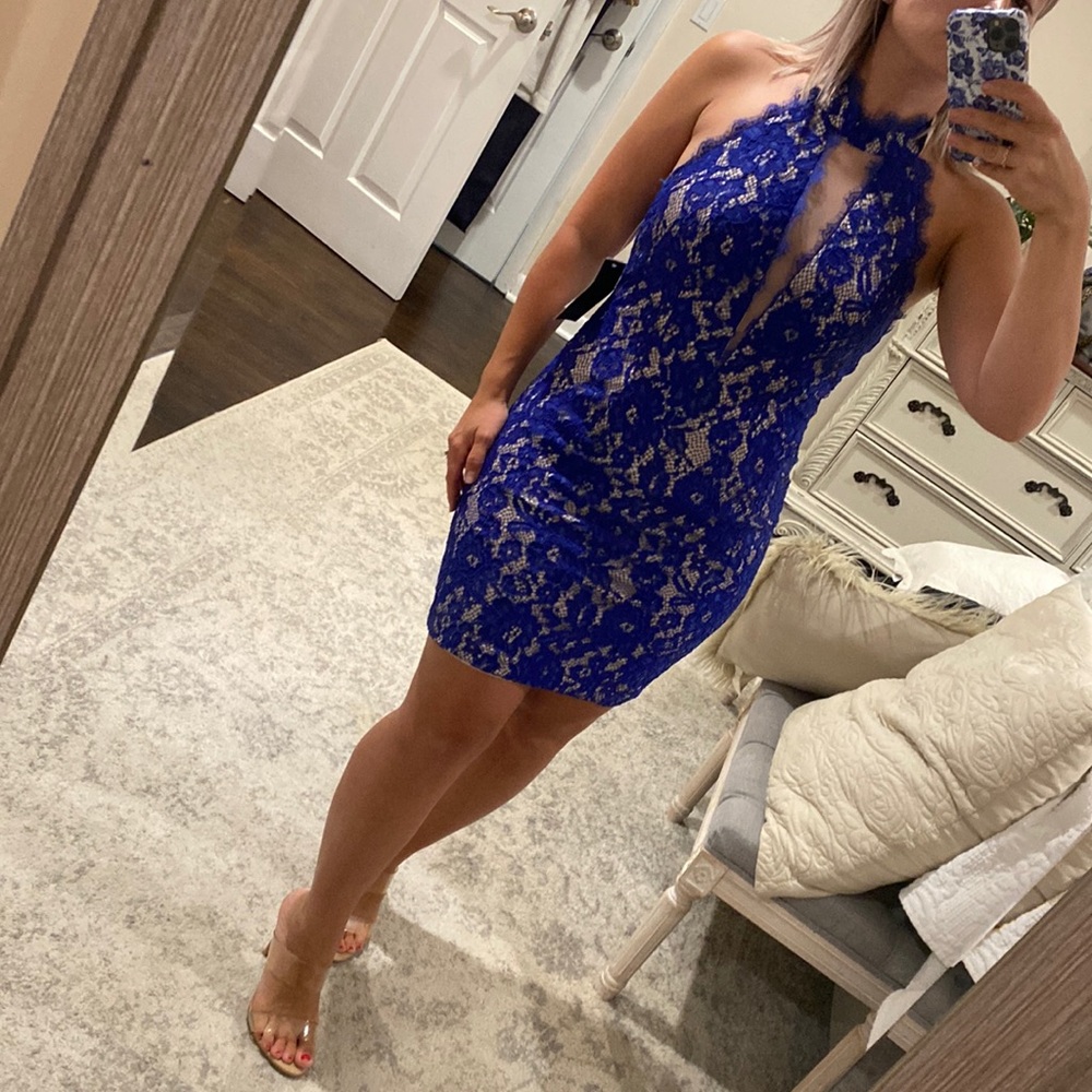 Aidan mattox formal dress
